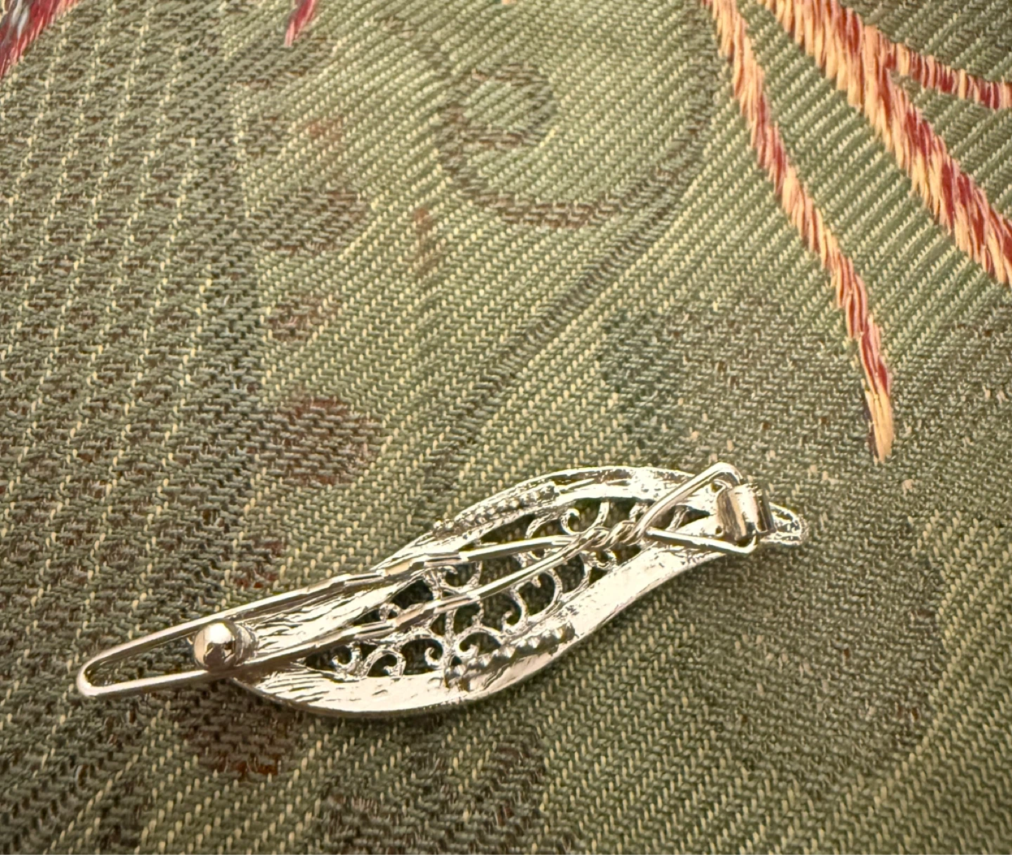 Rhinestone Leaf Hair Clip⚽️ - photo 2