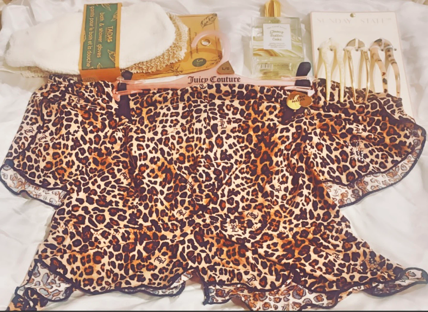 Juicy Couture Leopard Print Pajama Shorts Set ⚽️
