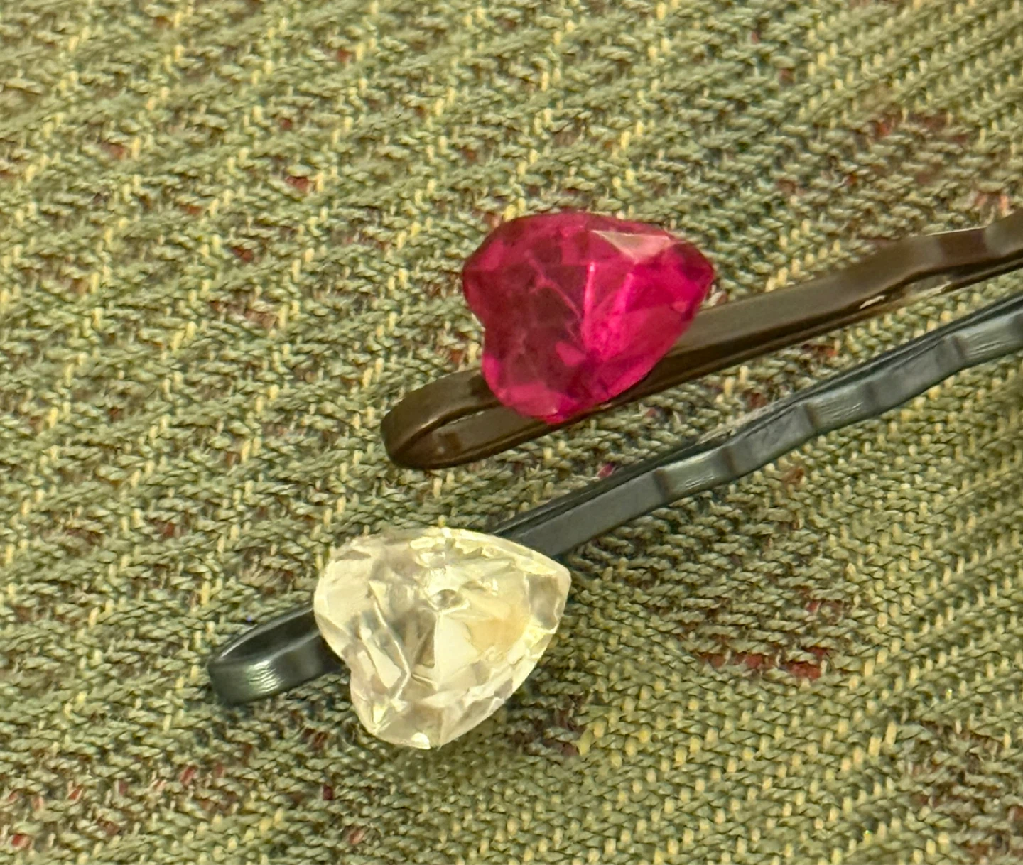 2 Heart Hair Pins with Rhinestones - photo 2