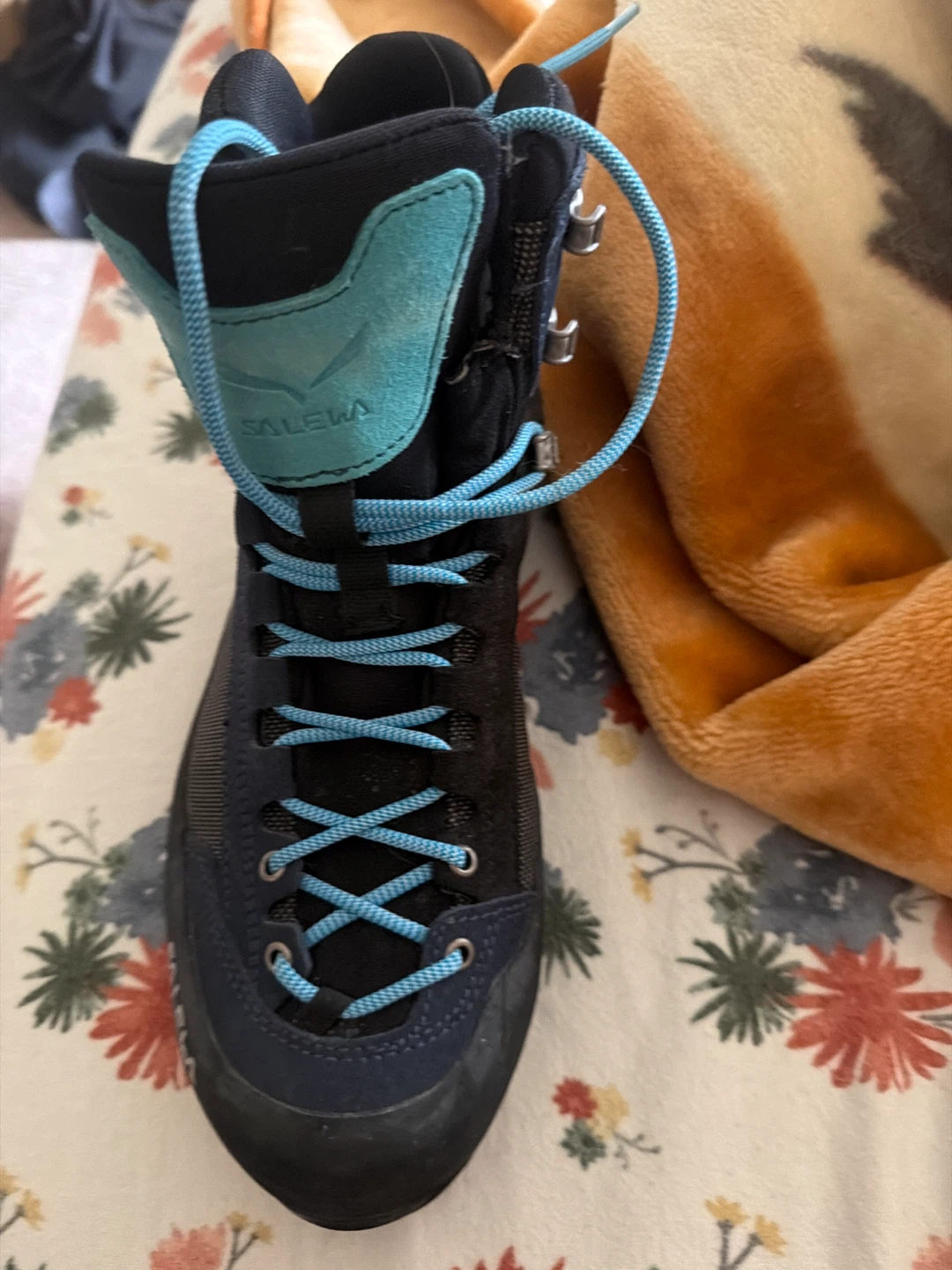 Salewa Crow GTX Mountaineering Boots - Women's - photo 2