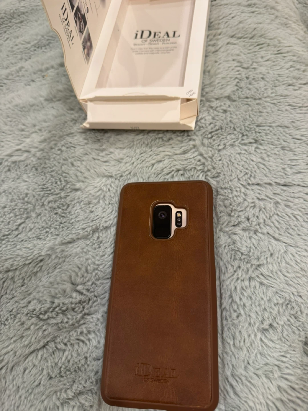 Galaxy 9 case from Sweden. - photo 3