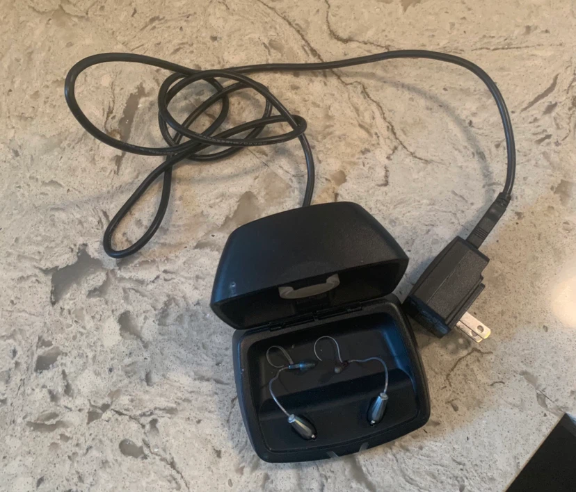 Hearing AIDS - photo 2