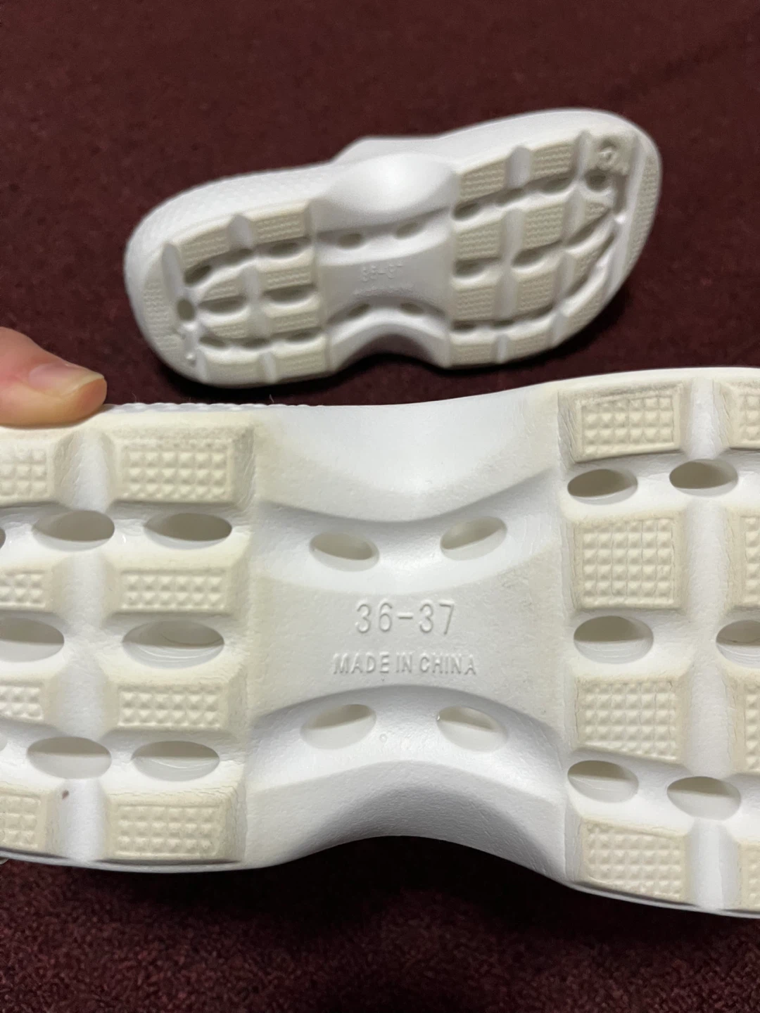 White Slide Sandals Used / like New ⚽️ - photo 3