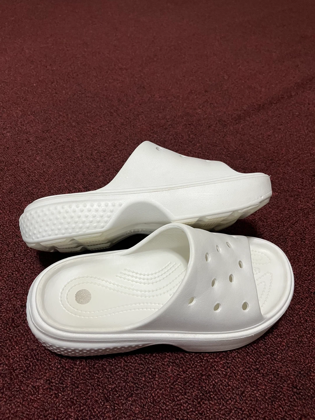 White Slide Sandals Used / like New ⚽️ - photo 5
