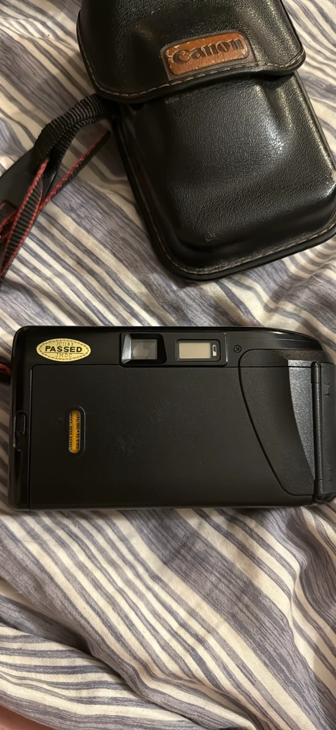 Canon Sure Shot Supreme 38mm Film Camera - photo 3