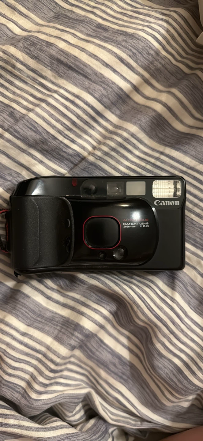 Canon Sure Shot Supreme 38mm Film Camera