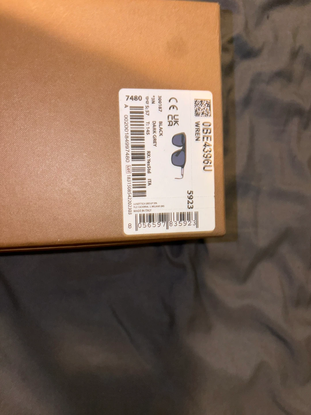 Burberry Sunglasses with Case and Box - photo 2