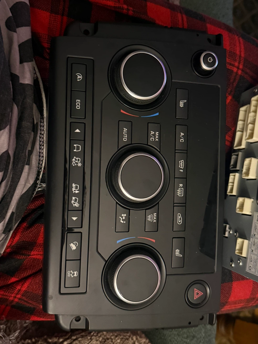 Land Rover Climate Control Panel