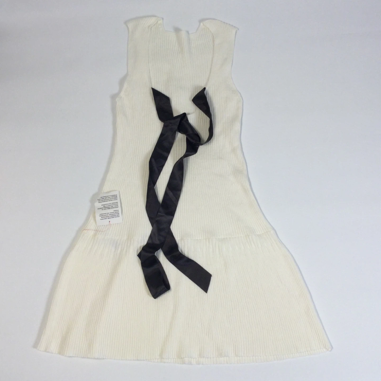 ⚽️Miss Selfridge Cream Ribbed Dress with Black Bow Detail - photo 2
