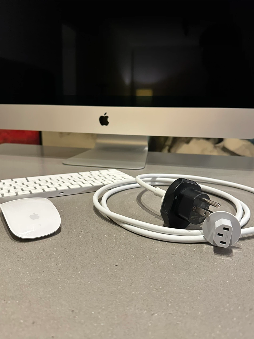 Apple iMac Retina 5K 27-inch 2017 Desktop Computer - photo 2
