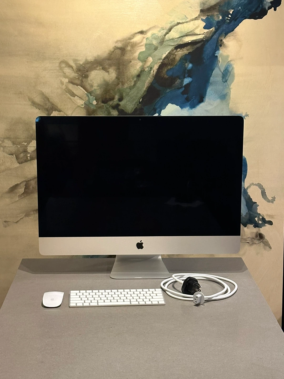 Apple iMac Retina 5K 27-inch 2017 Desktop Computer