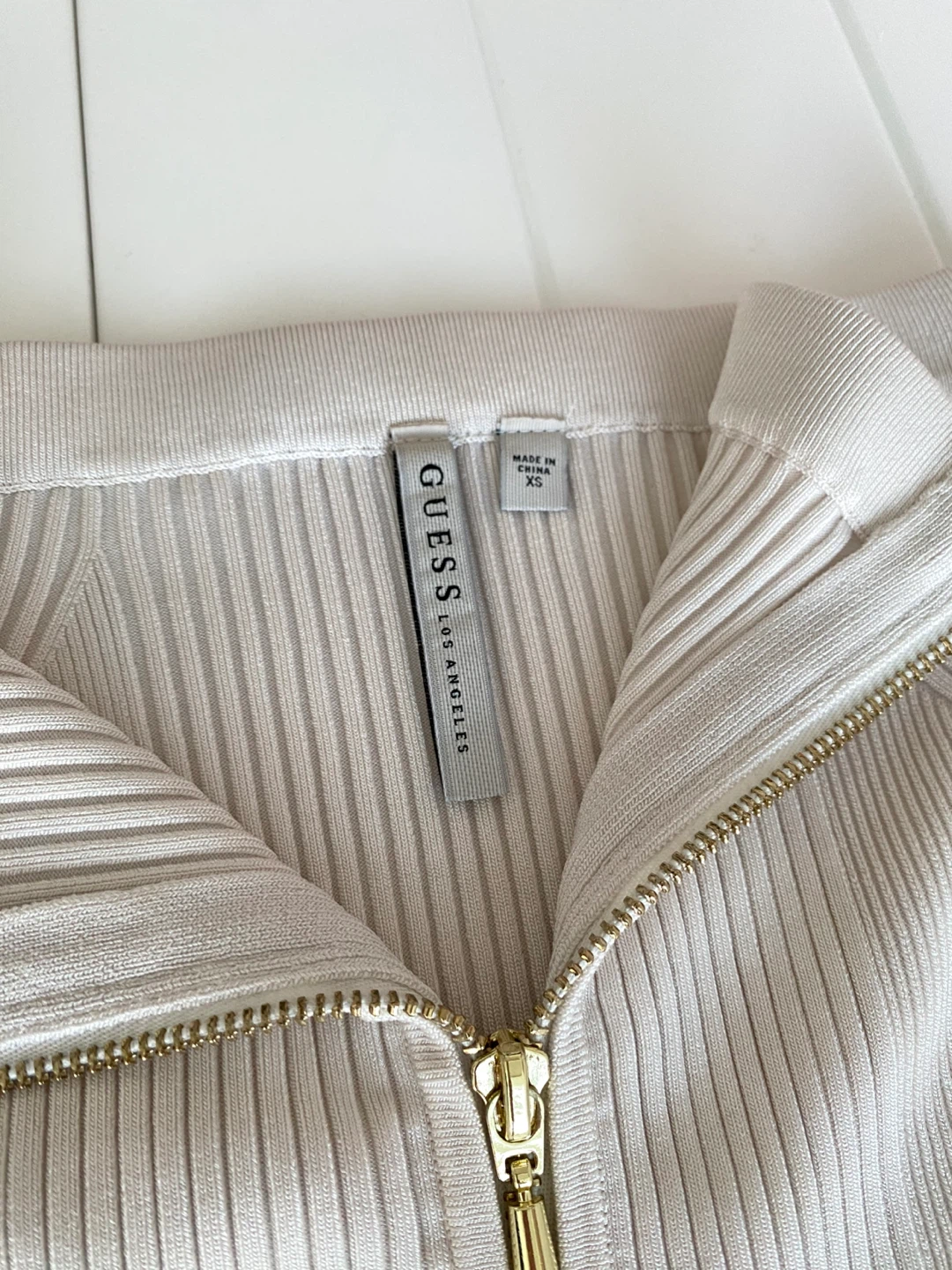 Guess Ribbed Pencil Skirt with Front Zipper - XS ⚽️ - photo 3