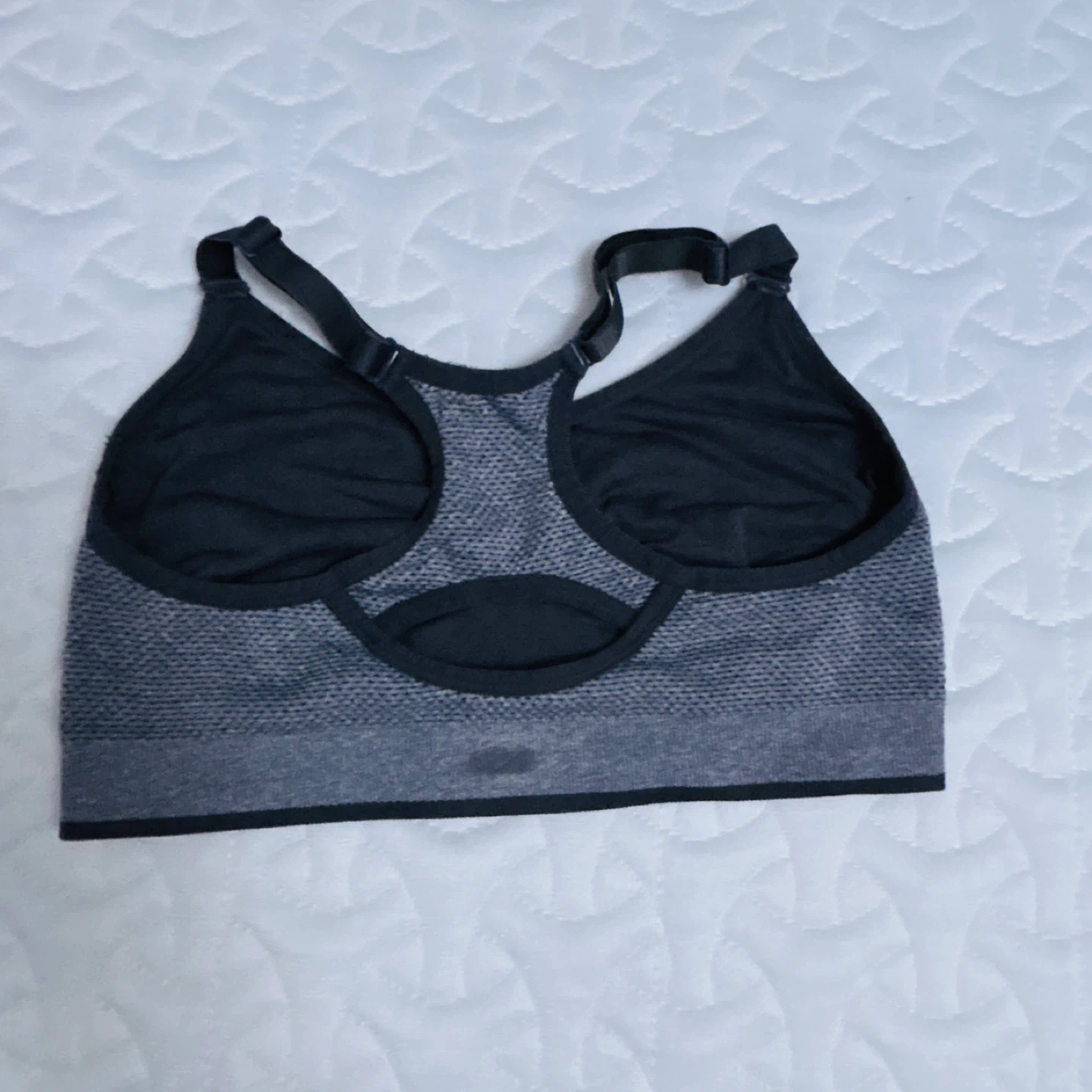 Athletic Sports Bra( 3 of it for 10$) - photo 2