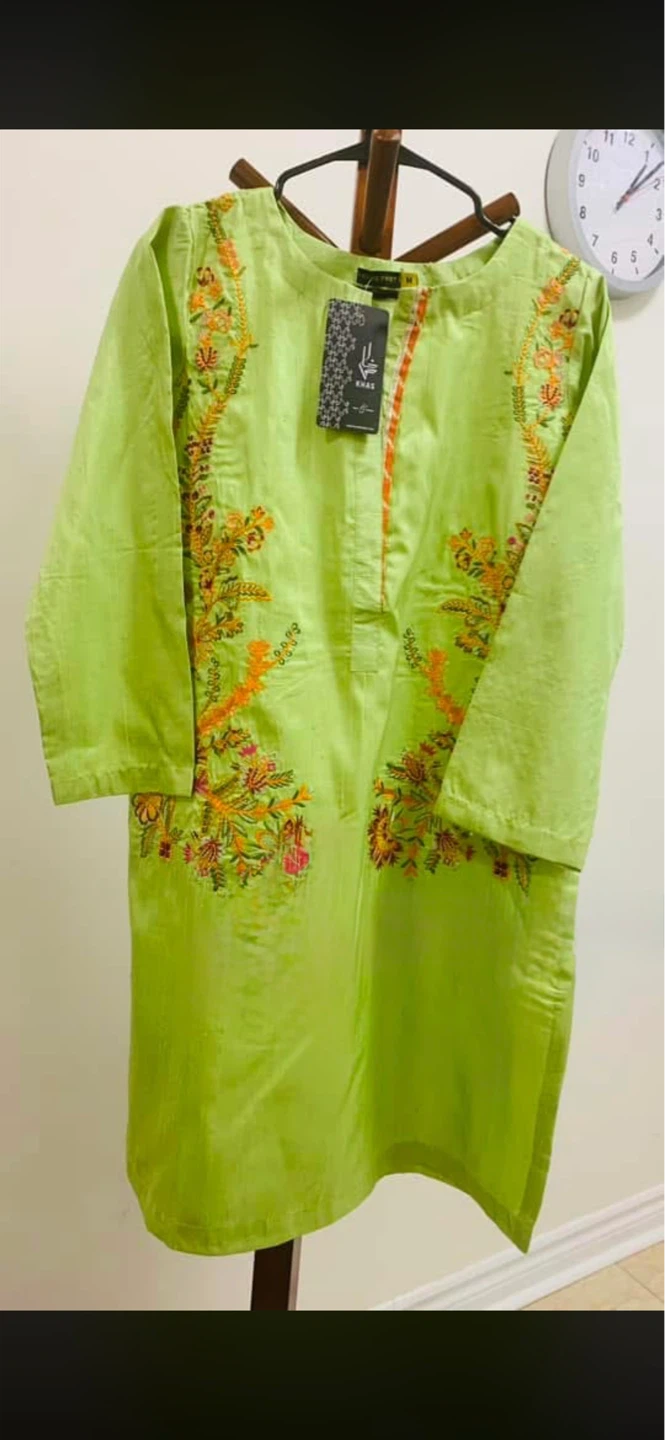 Lime Green Embroidered Kurti & Pants Set - photo 3