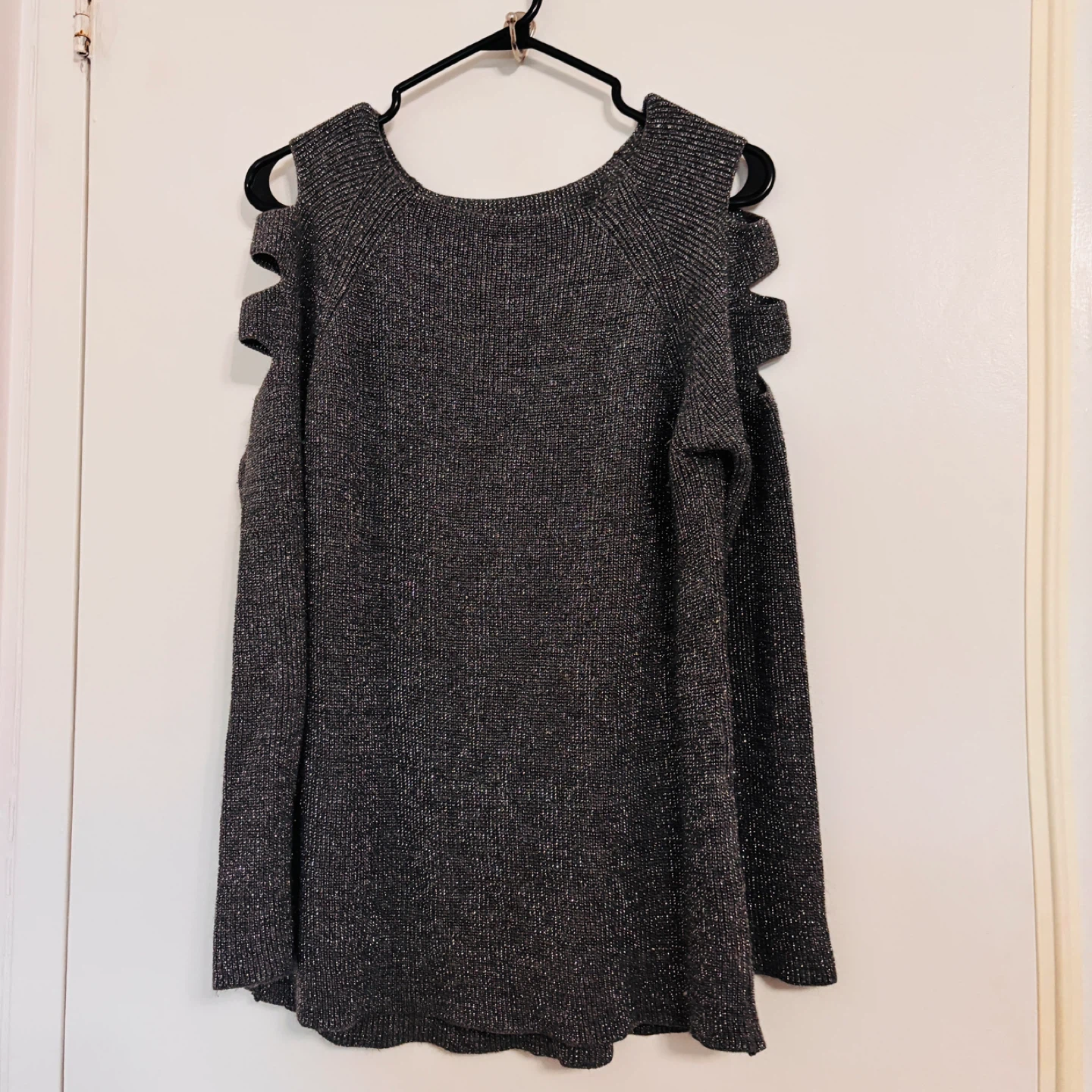 Women's Cold Shoulder Sweater - photo 2