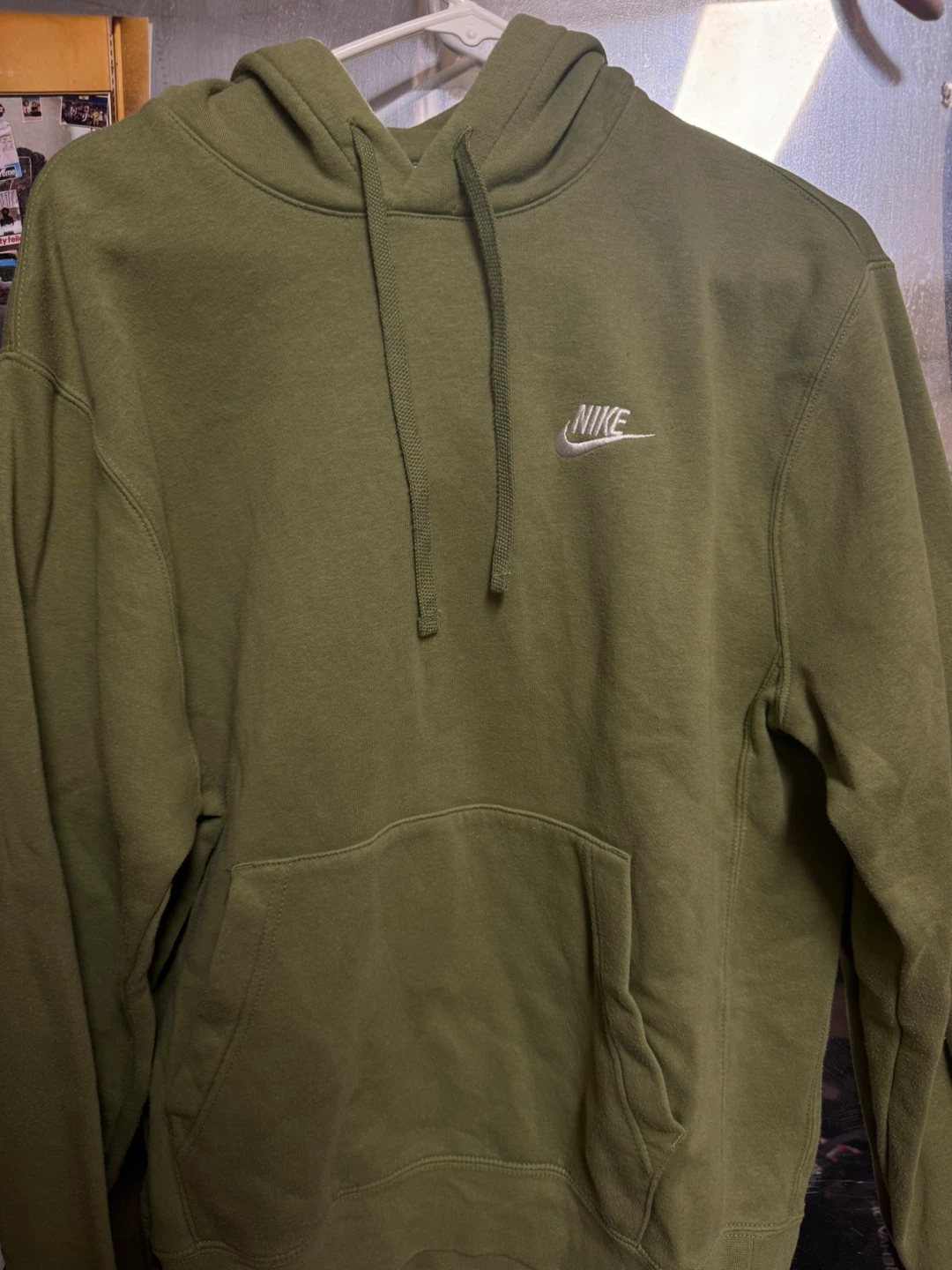 Nike Pullover Hoodie - Size Medium - photo 2