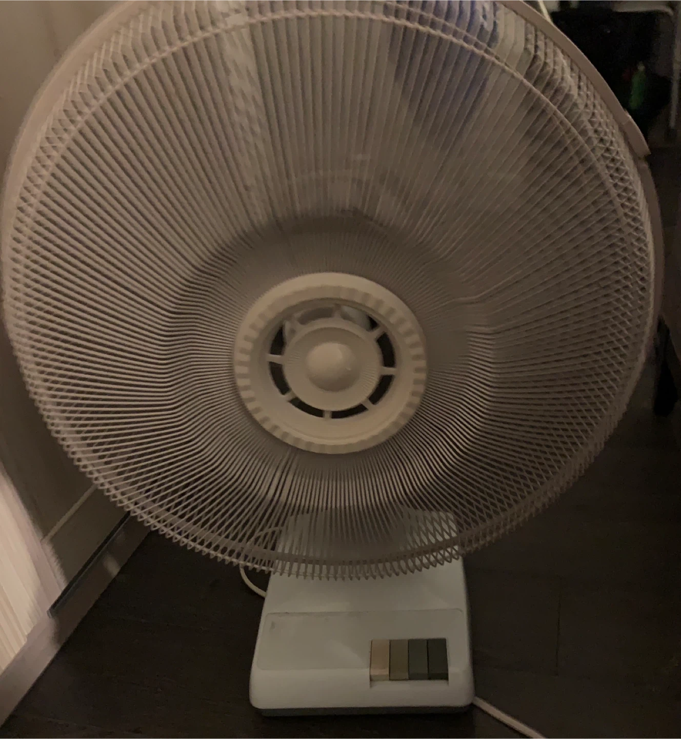 White Table Fan ⚽