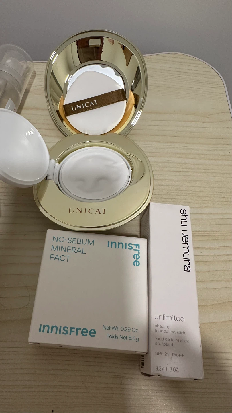 Innisfree No-Sebum Mineral , Shu Uemura Foundation & Unicat