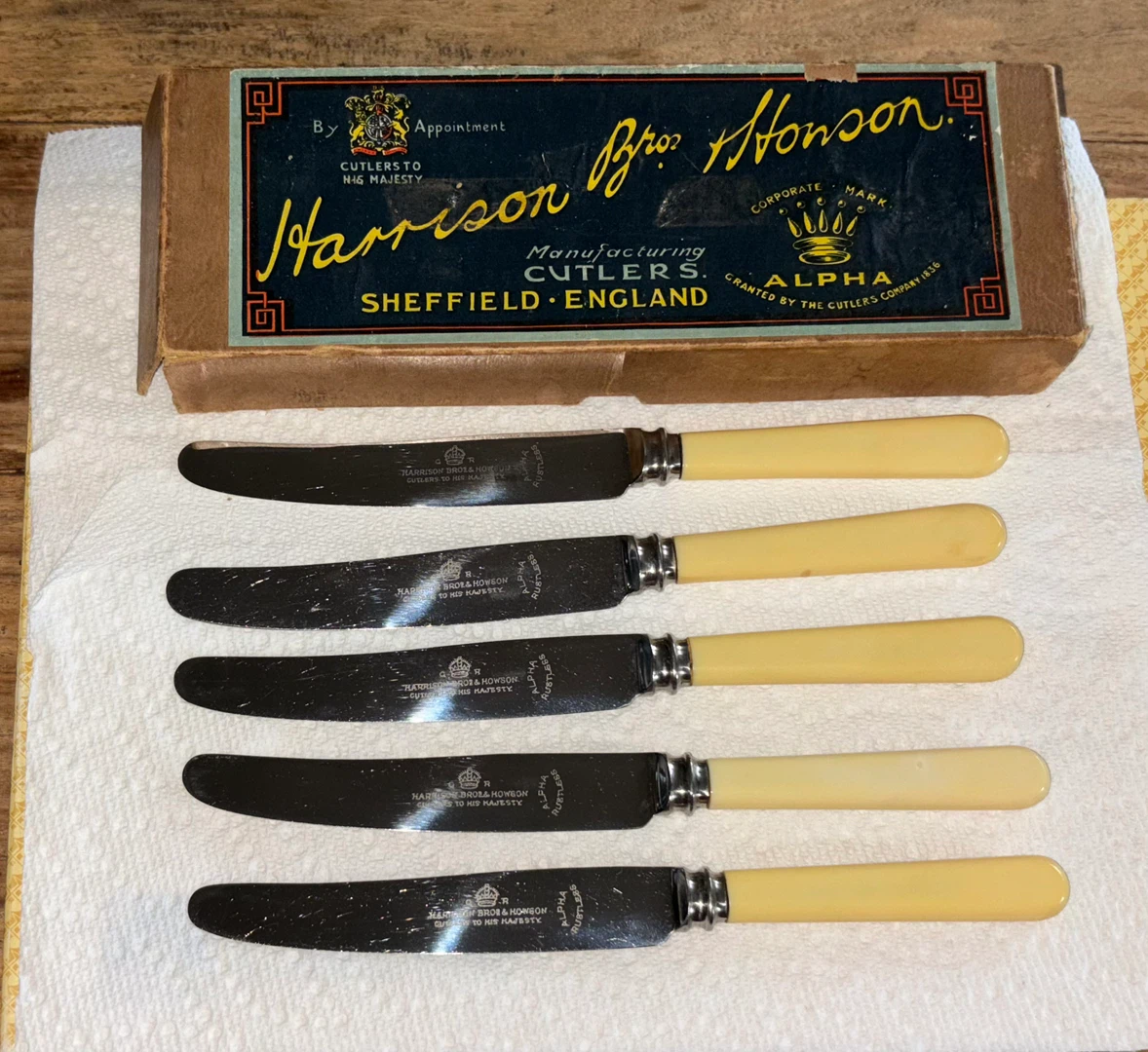 Vintage Harrison Bros. & Howson knives - photo 4