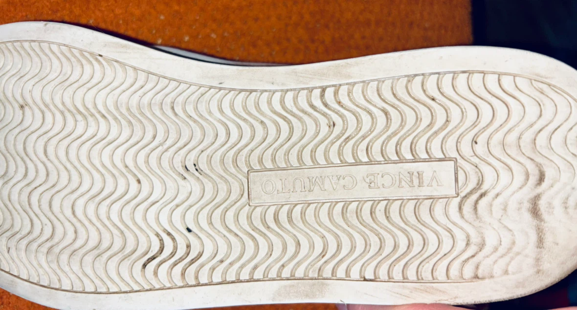 Vince Camuto White Leather High-Top Sneakers - photo 5