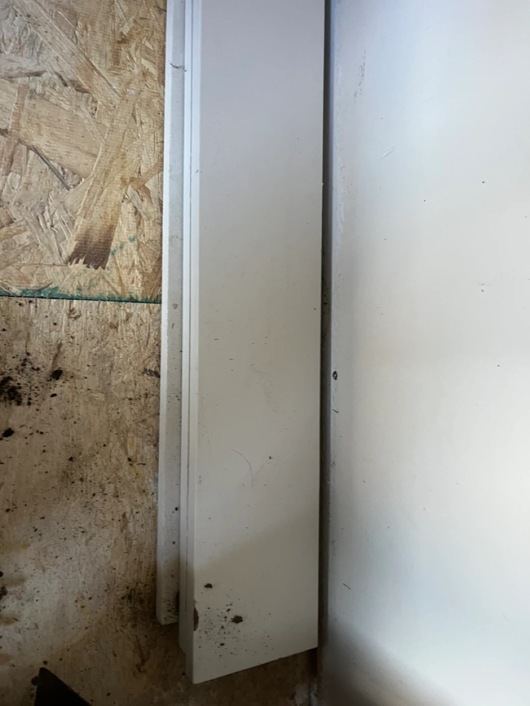 277 sqft engineer hardwood Flooring plus trims - photo 2