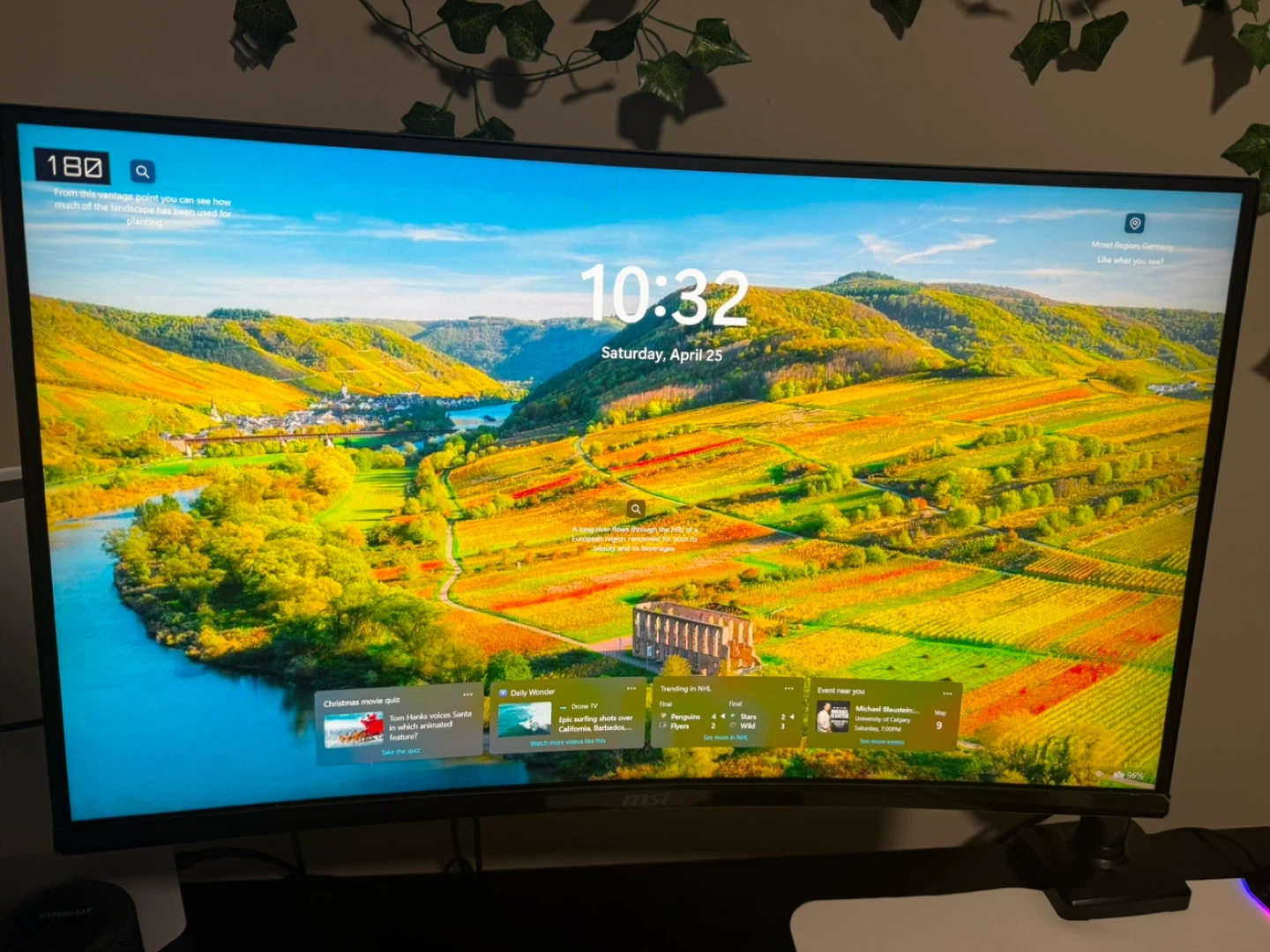 MSI Curved monitor - photo 2
