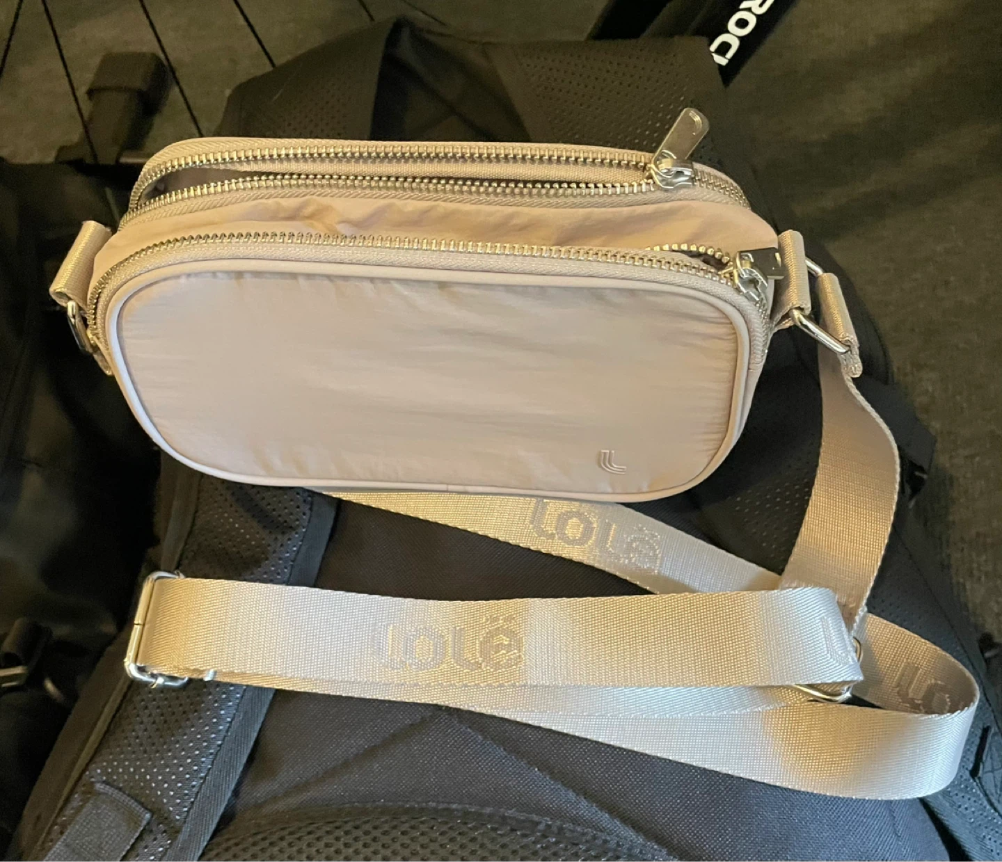 ⚽️ Lole Crossbody Bag