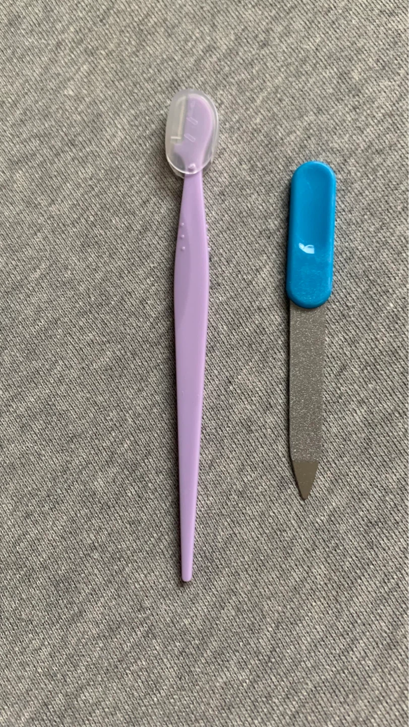 Mini Purple Eyebrow Razor and Nail File Set ⚽️