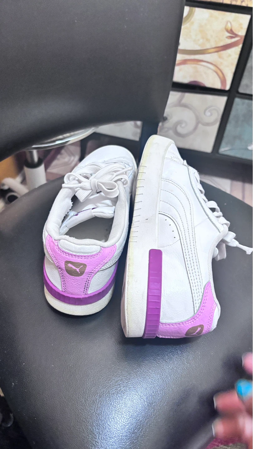 P ⚽ uma White & Purple Sneakers