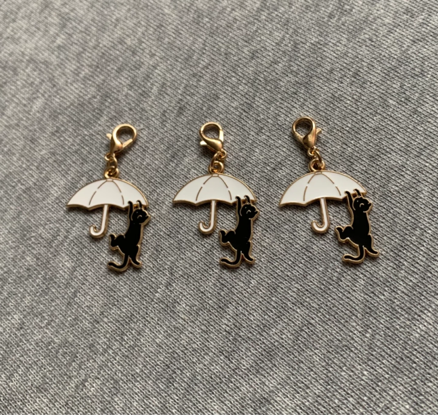Set of 3 Cat & Umbrella Charms ⚽️
