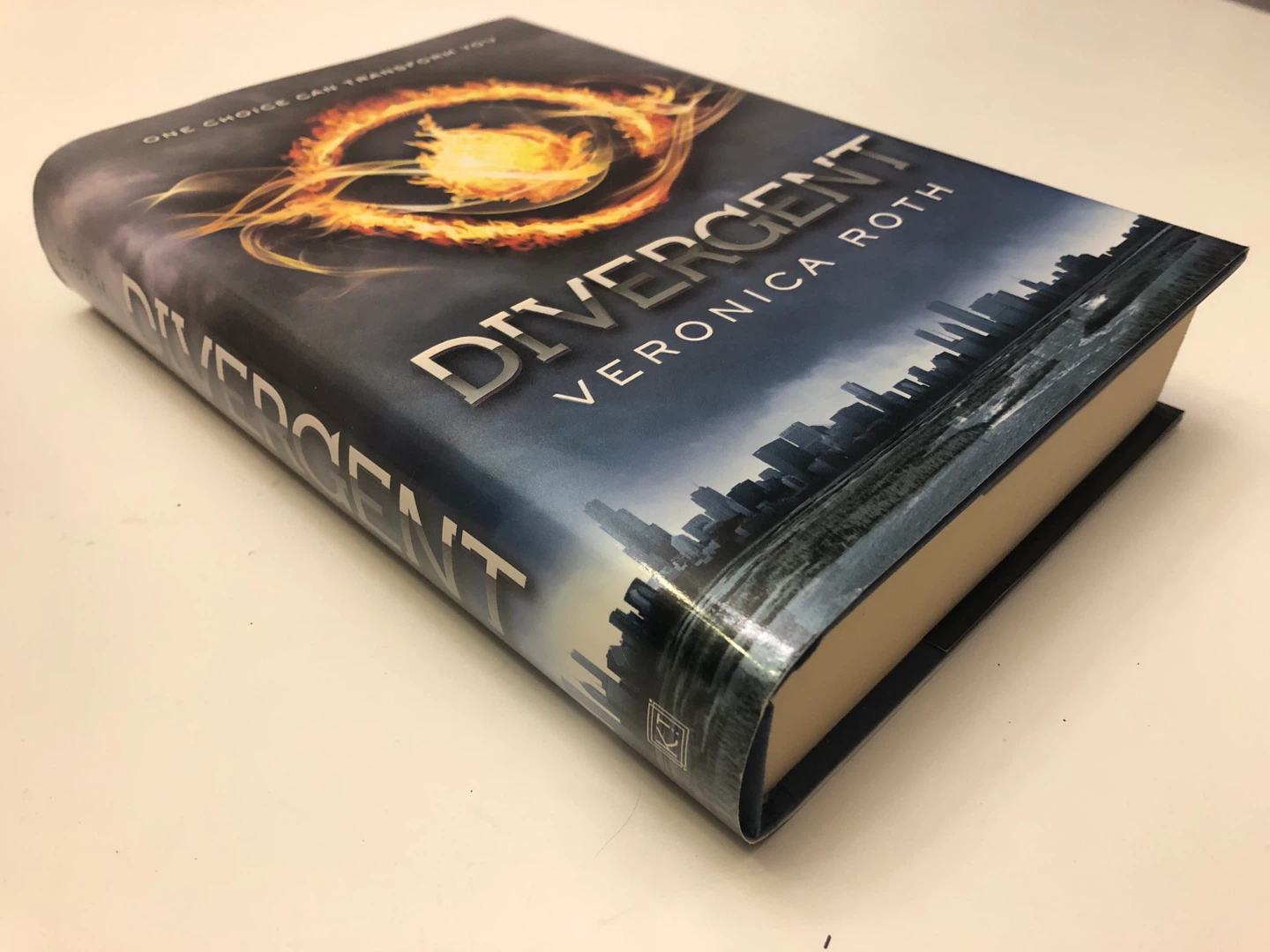 Divergent by Veronica Roth - photo 3
