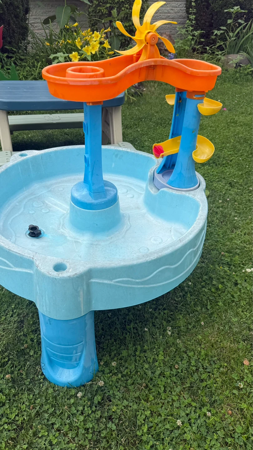 Step2 Water Fun Play Table - photo 3