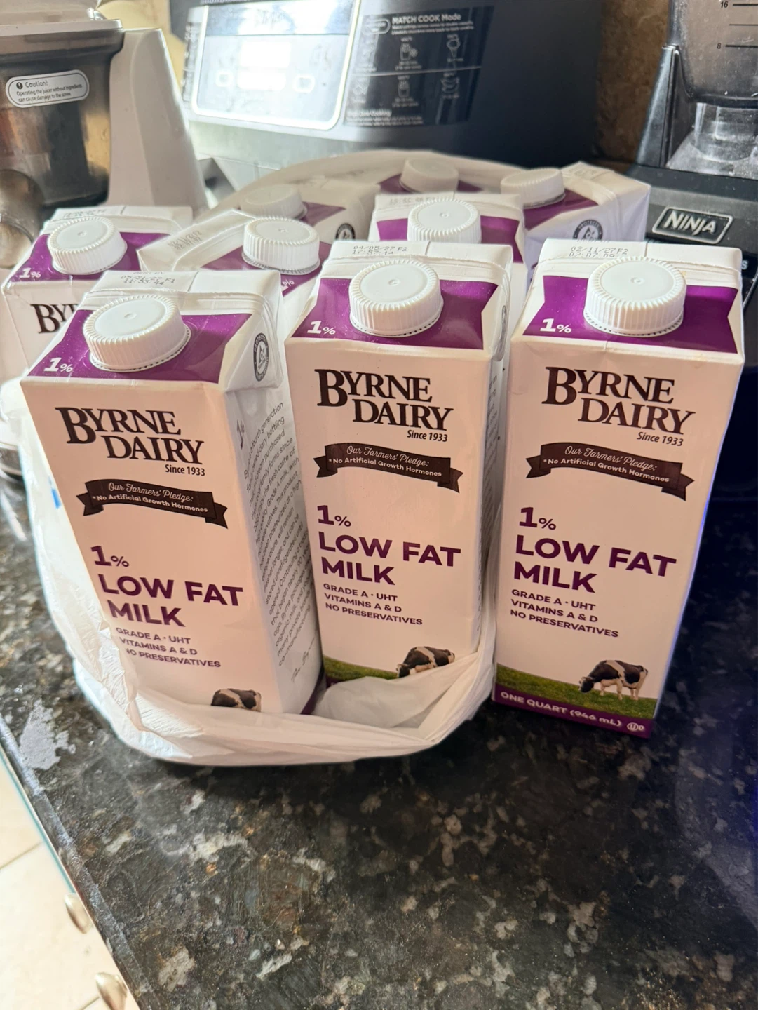 Byrne Dairy 1% Low Fat Milk (Lot of 8)