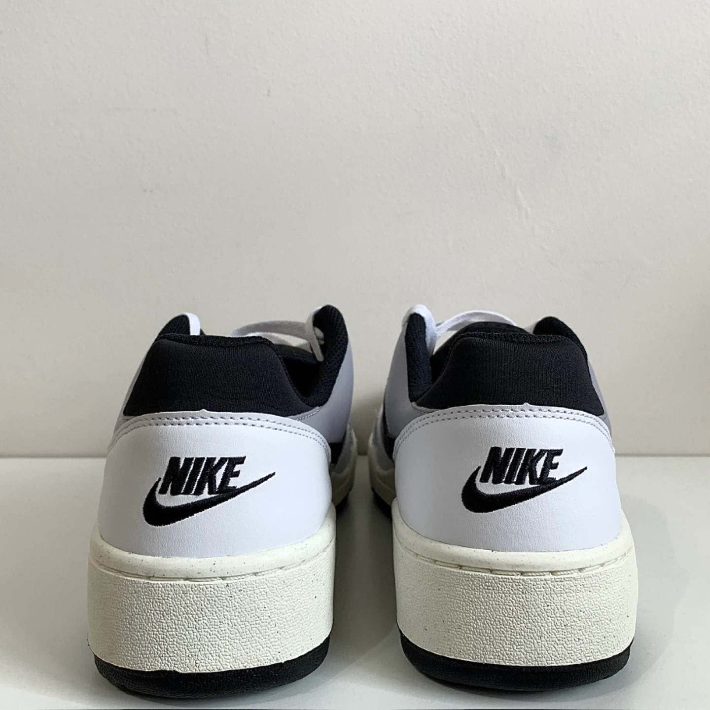 Nike Shoes/Sneakers Full Force Low Leather Running Shoes NEW - photo 5