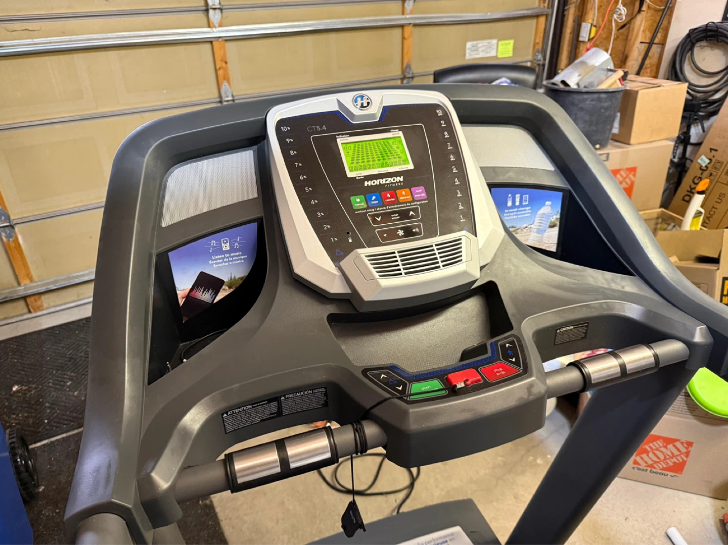 CONTENT SALE - Horizon fitness treadmill