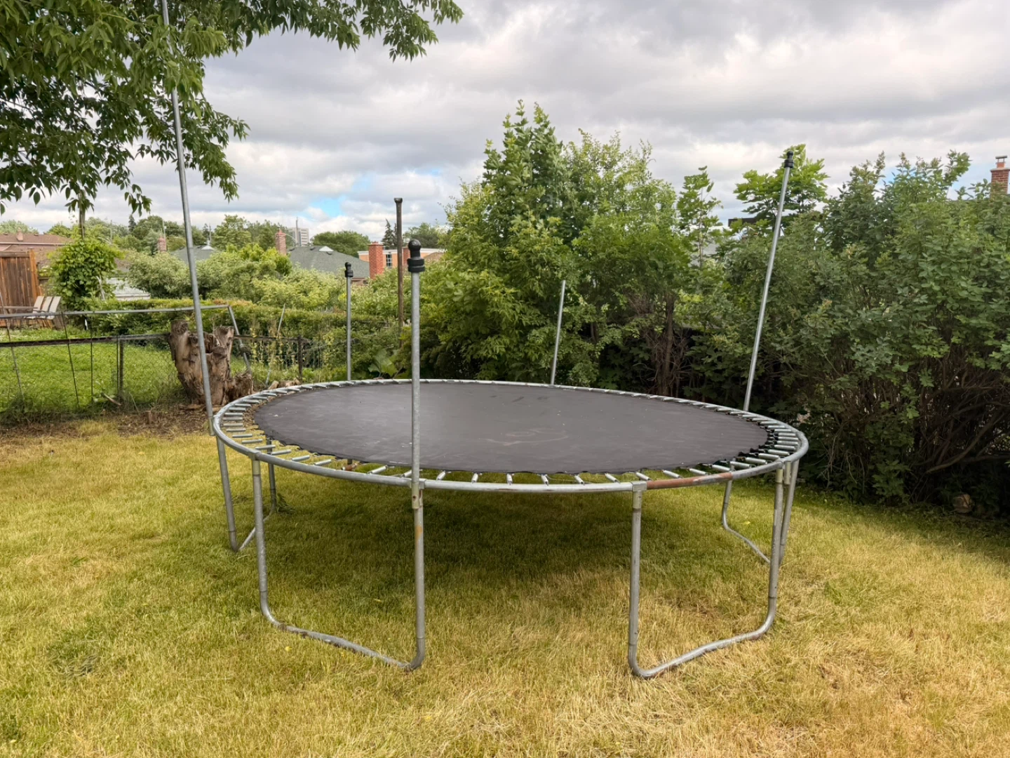Round Trampoline - photo 3