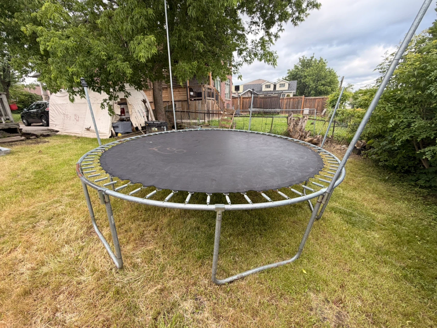 Round Trampoline
