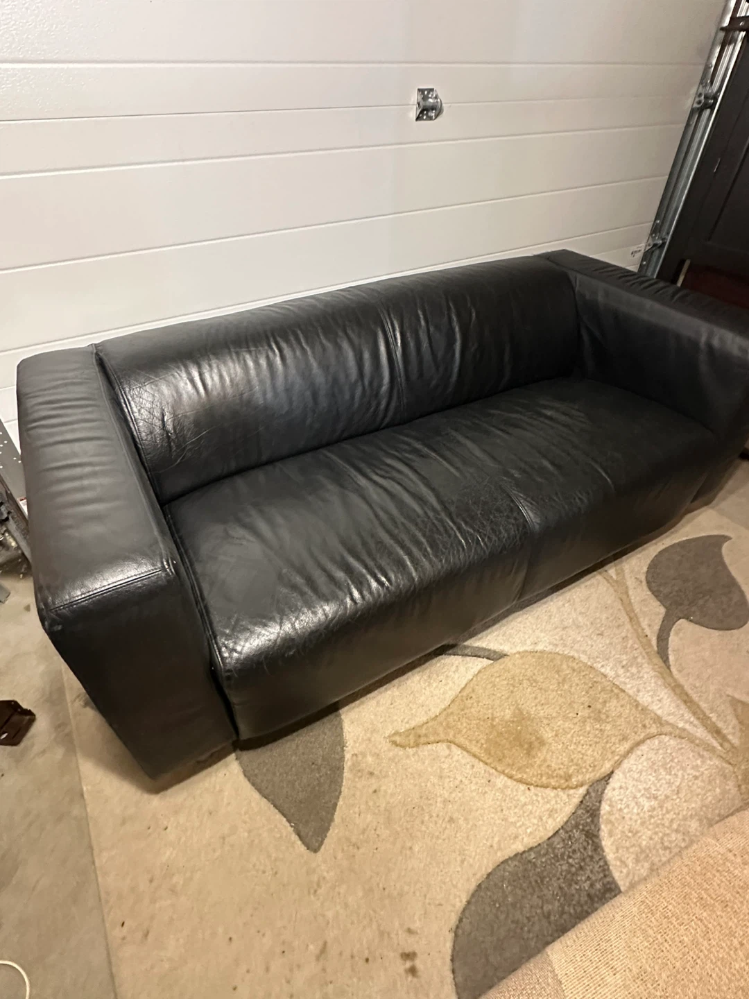 Modern Black Leather Sofa - photo 5