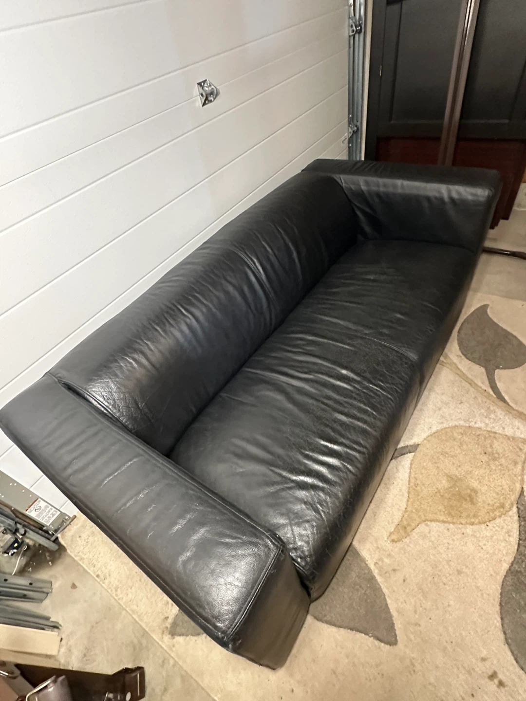 Modern Black Leather Sofa - photo 4