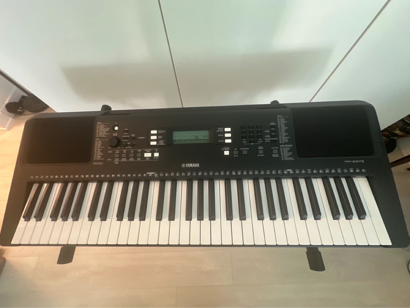 Yamaha PSR-E373 Keyboard