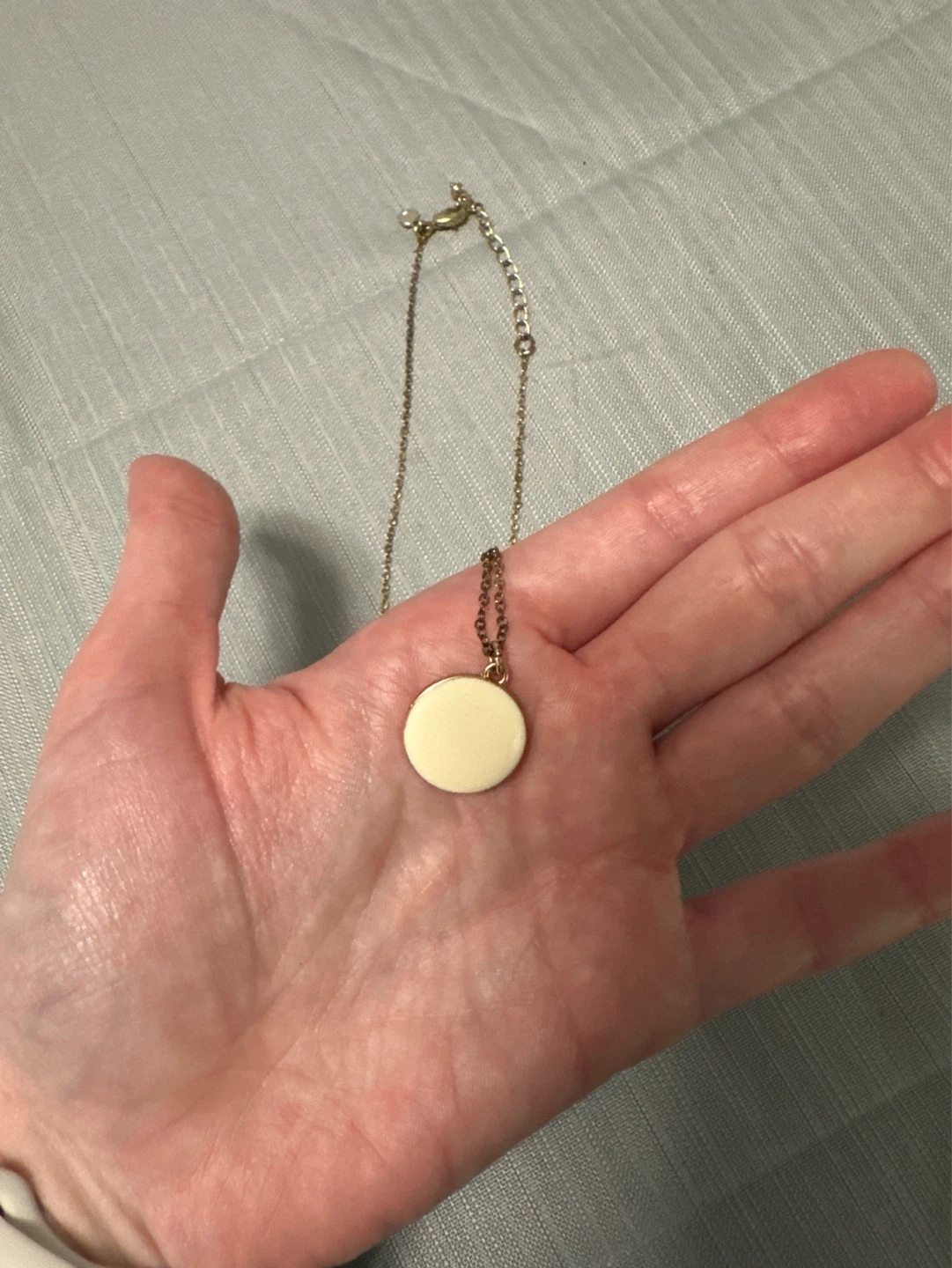 'K' Pendant Necklace - photo 3