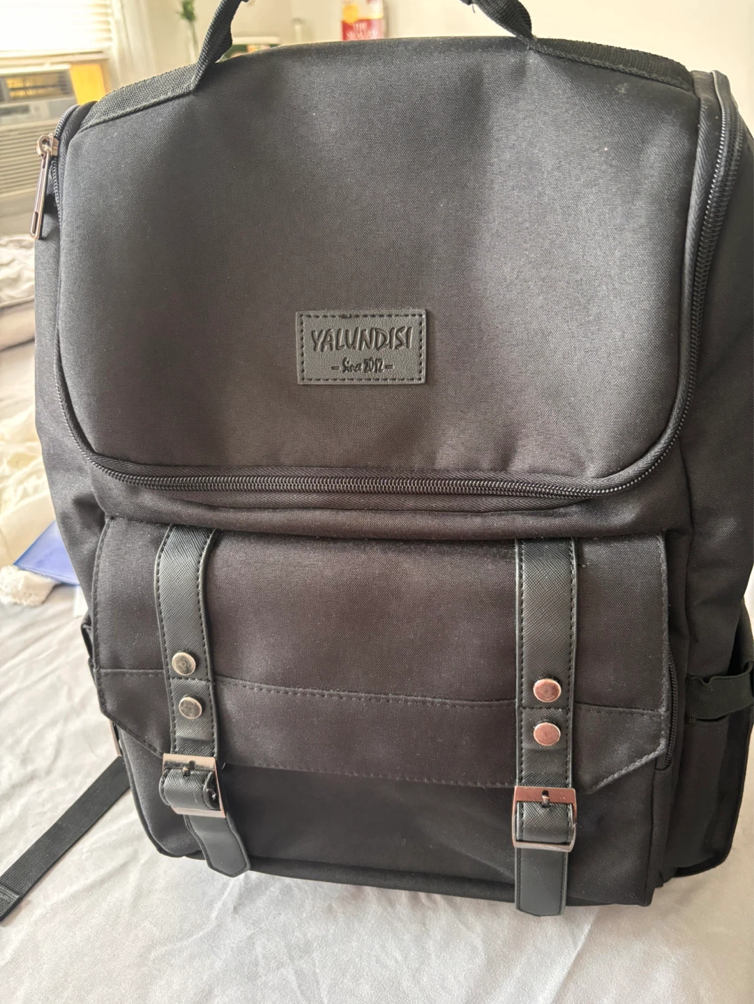 YALUNDISI Black Backpack - photo 2