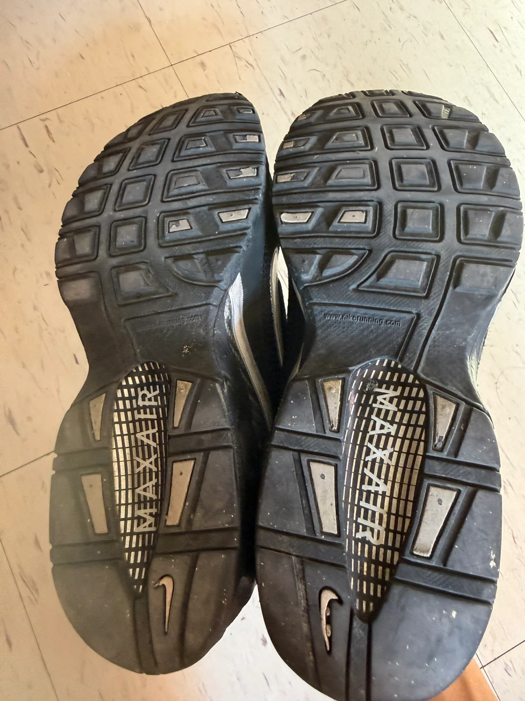 Nike Air Max Running Shoes size 8.5 men’s