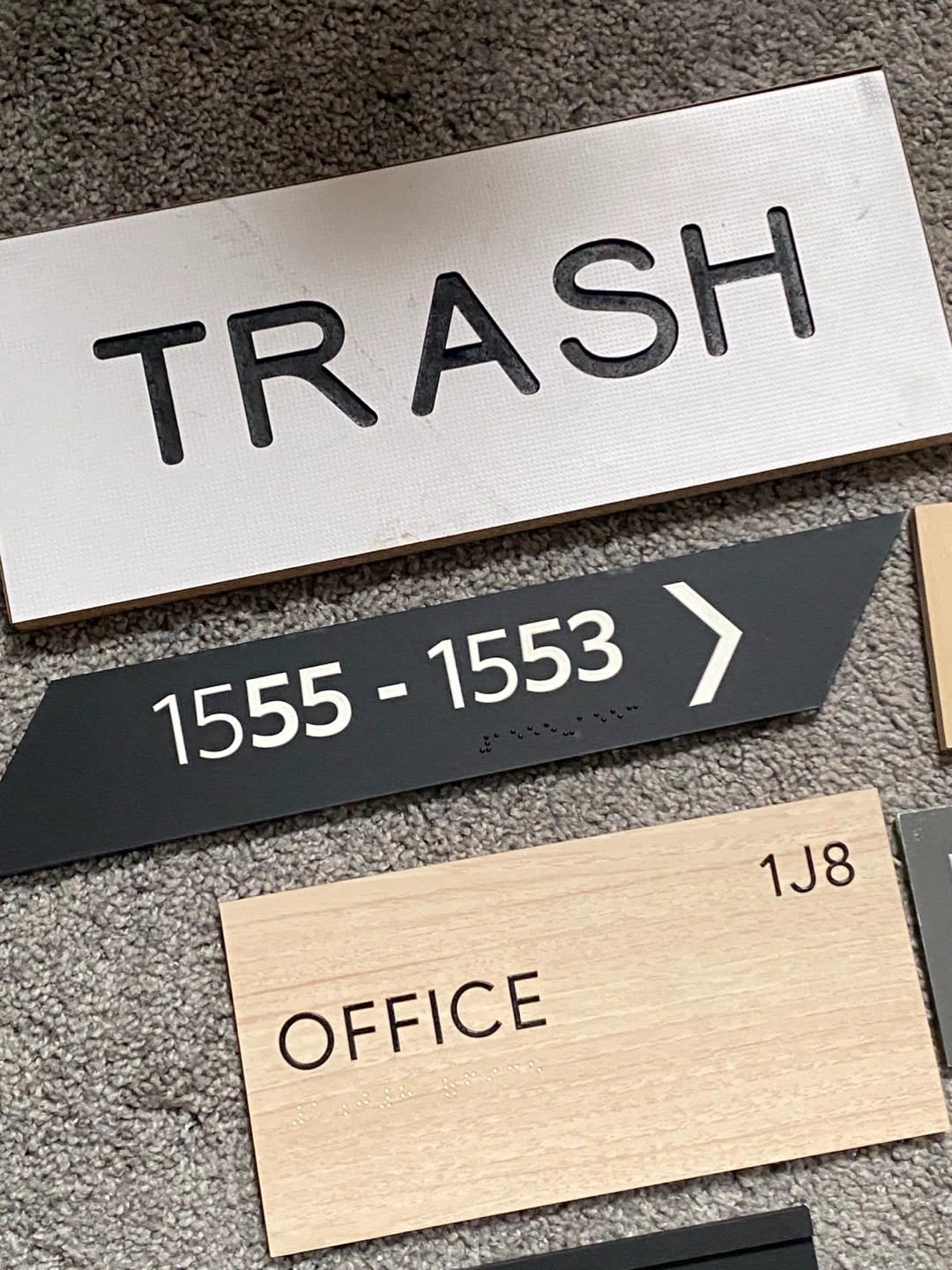 Lot of Assorted Office and Indoor Signs - photo 2