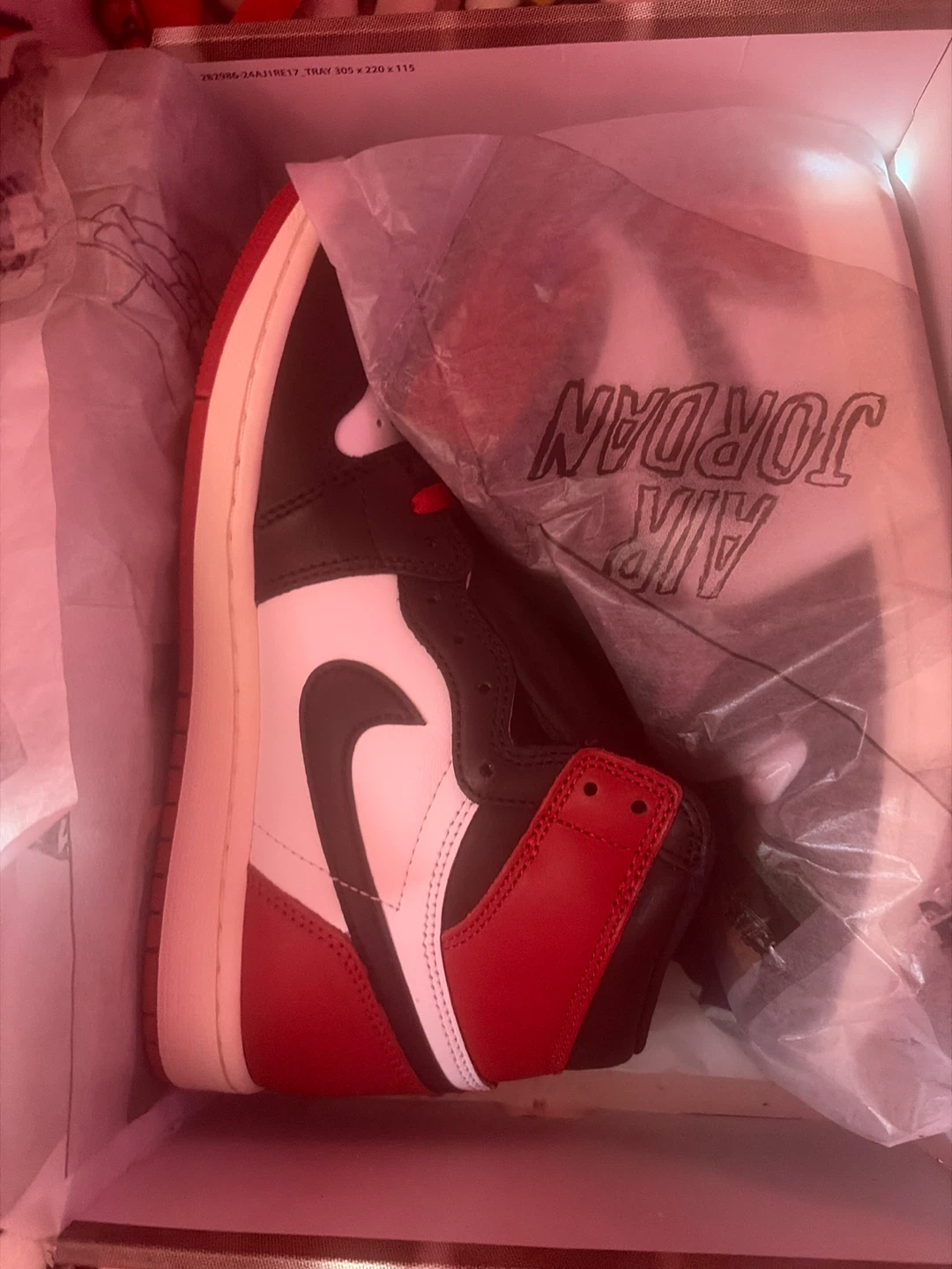 Air Jordan 1 Retro High OG men’s size 7 1/2 - photo 2