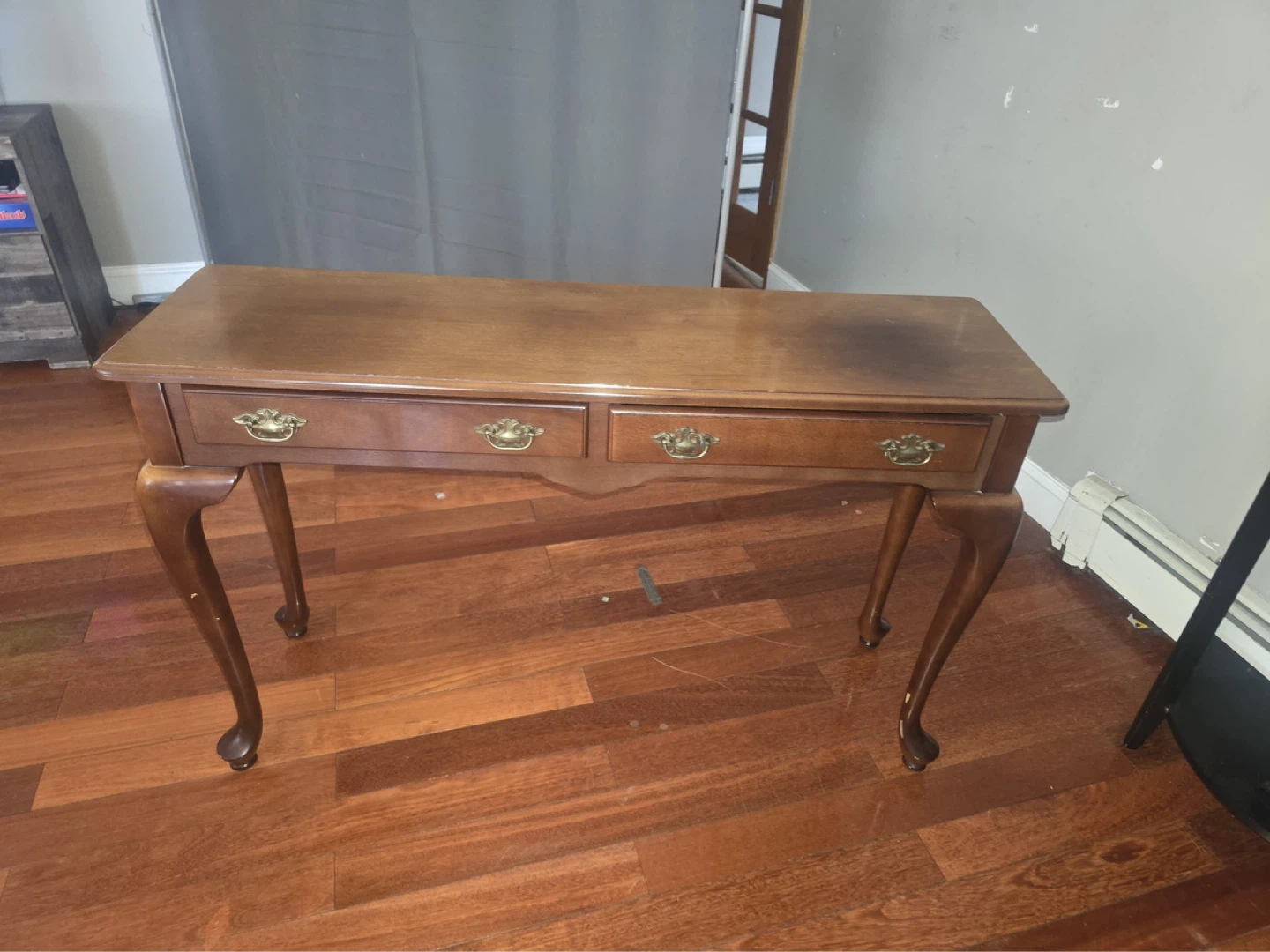 Vintage Console Table with Drawers - photo 2