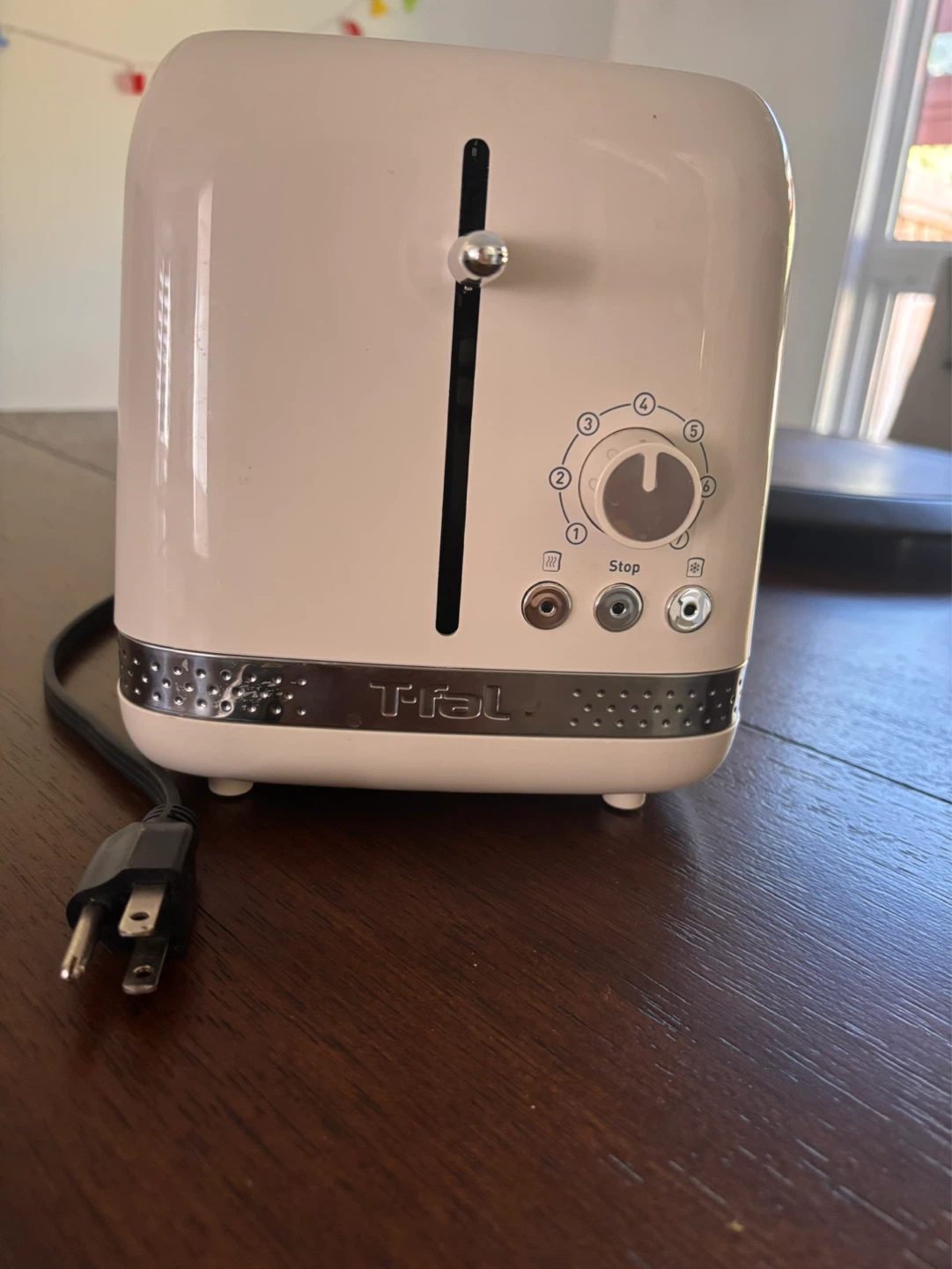 T-fal Cream 2-Slice Toaster