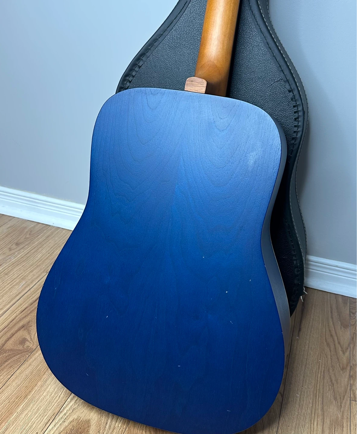 Art & Lutherie Wild Cherry Acoustic Guitar Blue Finish - photo 5