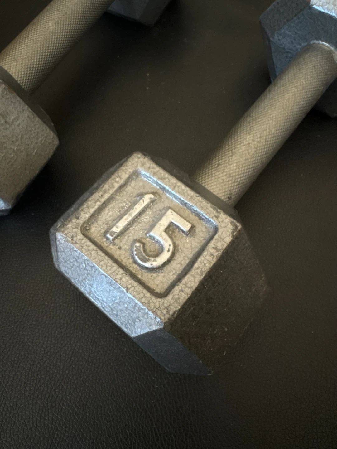 Pair of 15 Ibs Hex Dumbbells - photo 2