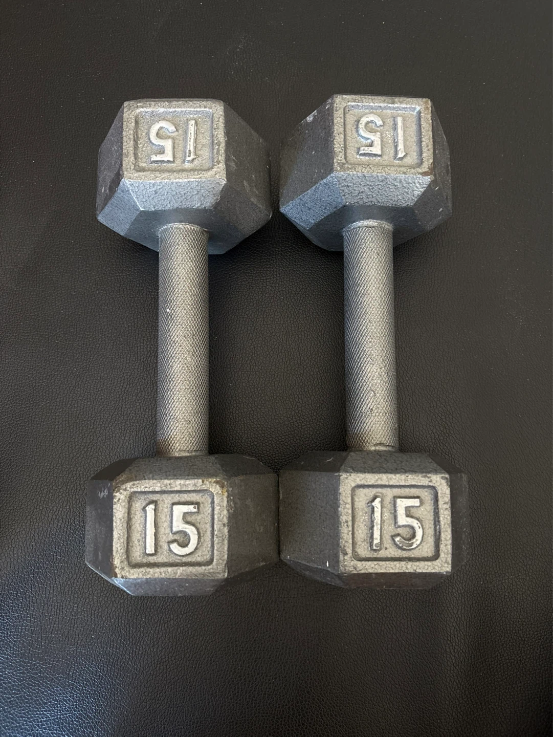 Pair of 15 Ibs Hex Dumbbells